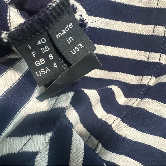 Derek Lam Navy White Striped Sleeveless Tunic length blouse Excellent Condition - Picture 5 of 5